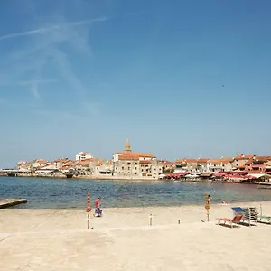 Downtown , Umag Kroatien